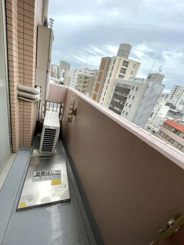 スカイコート新宿曙橋第２のバルコニー