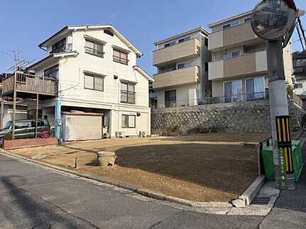 東区尾長東３丁目の外観