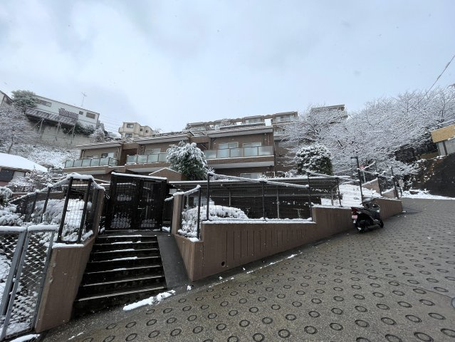 月見台は、時として雪見台にもなる。実質５部屋と言ってもイイんじゃない？な、【クレドール保土ケ谷月見台】リノベーション