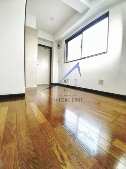 ベストマンションの居間・リビング|洋室のお部屋です。