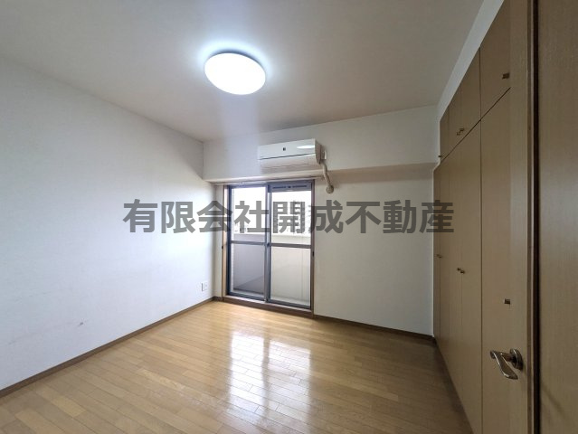 アルファステイツ老松町公園の洋室