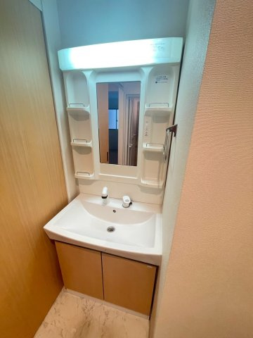 【独立洗面台】