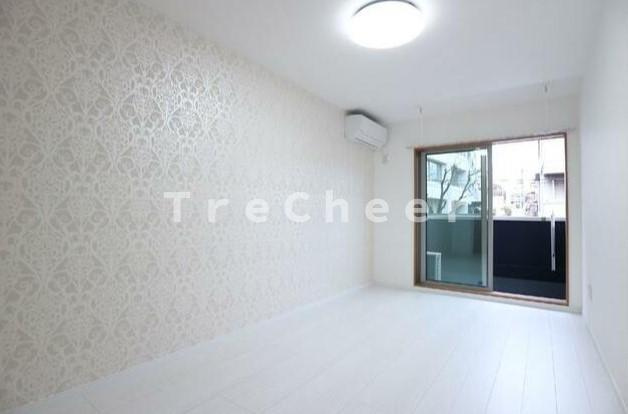 Grotta blu Komagome(グラッタブルコマゴメ)の居間・リビング