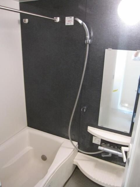 ユーノ　新宿柏木の浴室