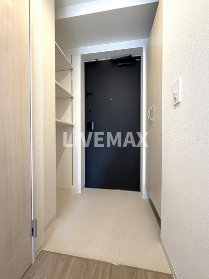 【玄関】LiveFlat千種WEST