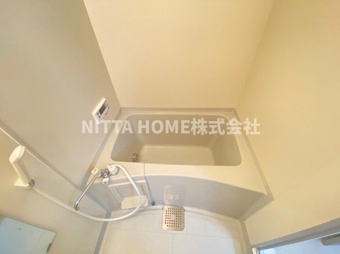 グランシャリオ　B棟の浴室|追い焚き付きのお風呂◎