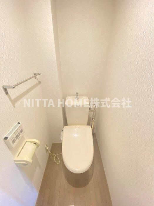 グランシャリオ　B棟のトイレ|ウォシュレット付きトイレ◇