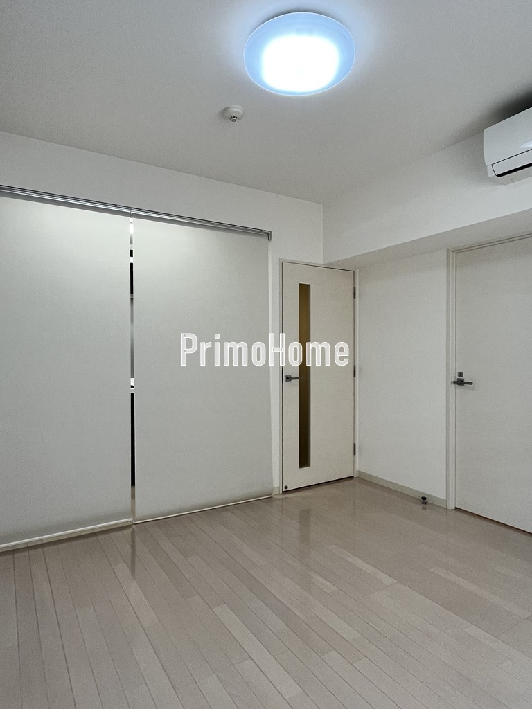 コンフォリア上野広小路の寝室