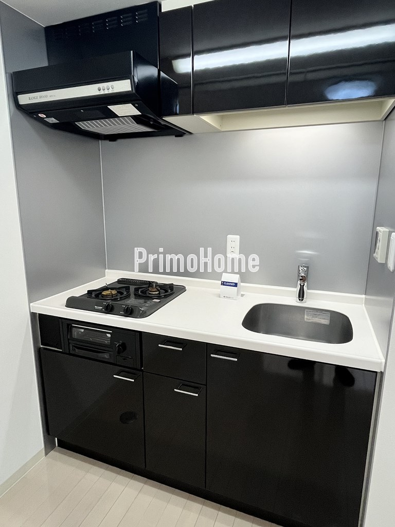 コンフォリア上野広小路のキッチン