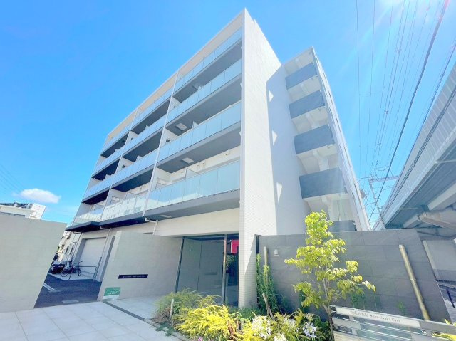 スプランディッド新大阪EASTの外観