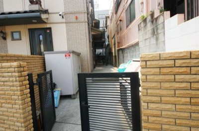 【エントランス】 | フルールウエハラ