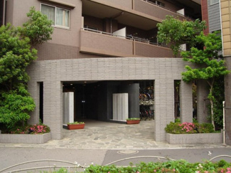 【エントランス】