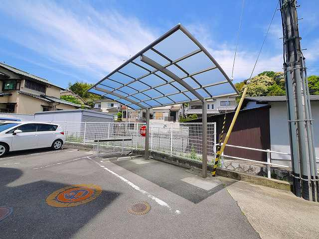 バンベール生駒のその他共用部分|敷地内駐輪場