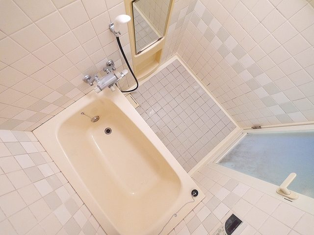 バンベール生駒の浴室