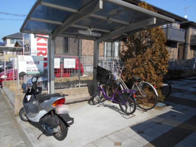 【その他共用部分】 | マサーレ・オガワ B棟 | 駐輪場