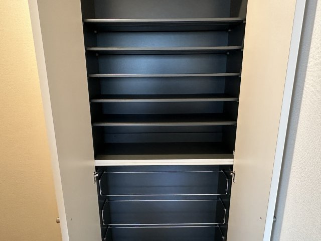 ガーデン欅　南棟の玄関|同建物別室参考写真