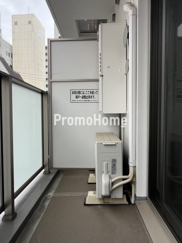 ホウエイコート秋葉原のバルコニー