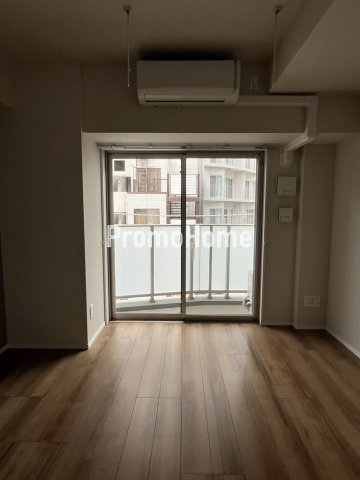 ホウエイコート秋葉原の居間・リビング