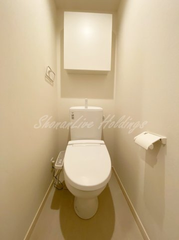 リブリ・柳町のトイレ|温水洗浄便座付き♪収納あり