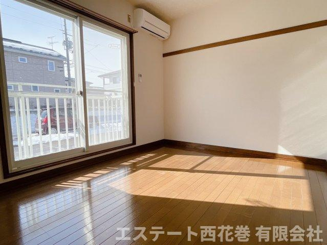 レジデンス星が丘の居間・リビング