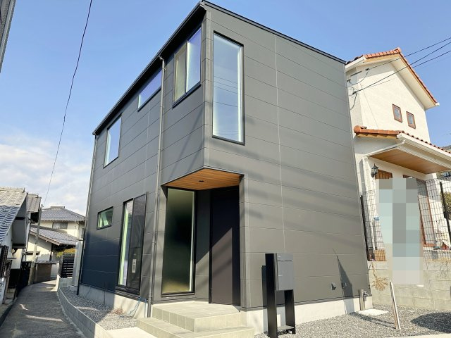 東区戸坂山根2丁目