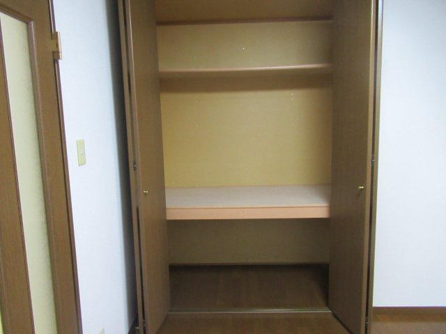 アーバンクレストの収納