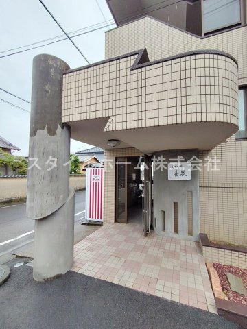 グレース喜泉のエントランス