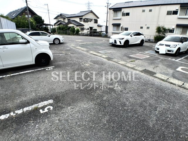 【駐車場】 | ＲＡＰＵＴＡ | 駐車場があります