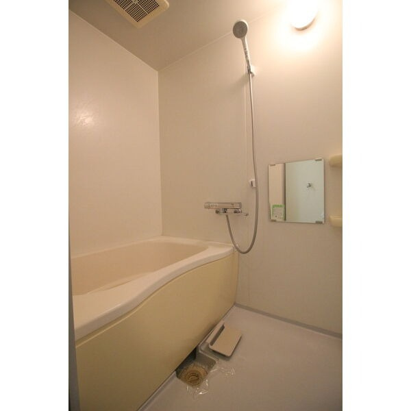 センチュリーパーク新川1番館の浴室