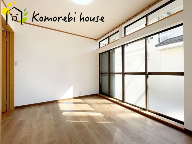 上尾市泉台三丁目　中古戸建の寝室|広くて明るい寝室