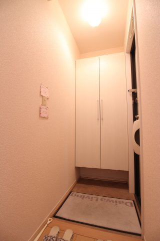 クレールコートの玄関