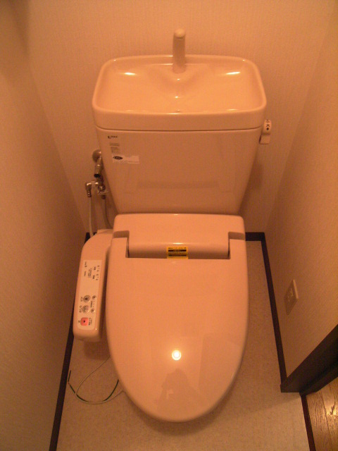 兼六コーポ大泉学園のトイレ