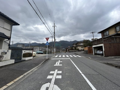 【前面道路含む現地写真】 | 日吉台３丁目