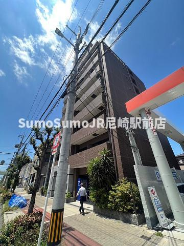 パラシオ塚本Ⅲの外観|外観は落ち着いています