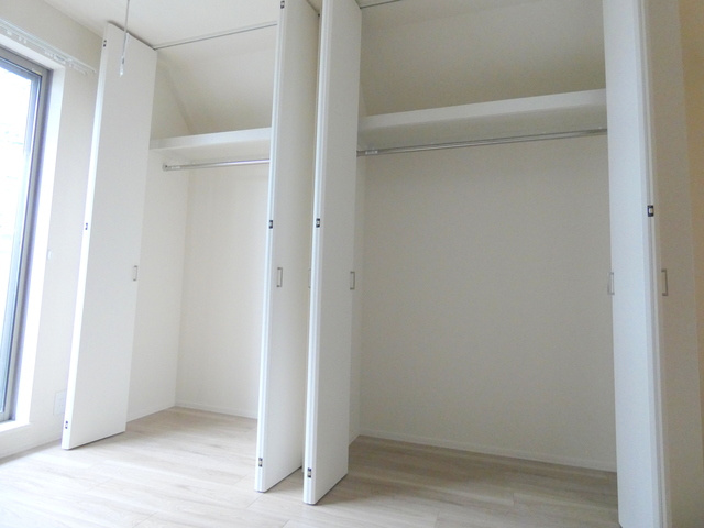 アルタ仙川の収納|クローゼット