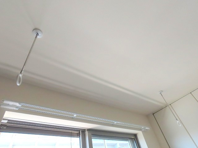 アルタ仙川の内装|室内物干しフック