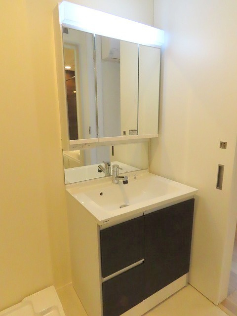 アルタ仙川の洗面所|独立洗面台