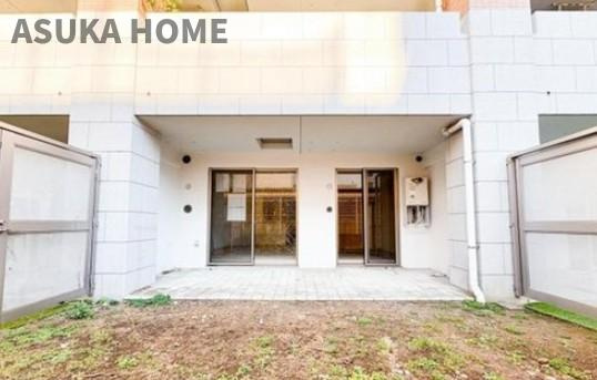 クオス横浜鴨居レジデンシャルステージ の庭|ガーデニング・家庭菜園も楽しめる専用庭を完備♪住宅相談はアスカホームへ(^O^)／