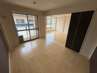 【内装】 | アリビオ | 洋室