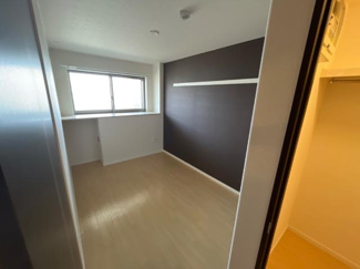 【内装】 | アリビオ | 洋室