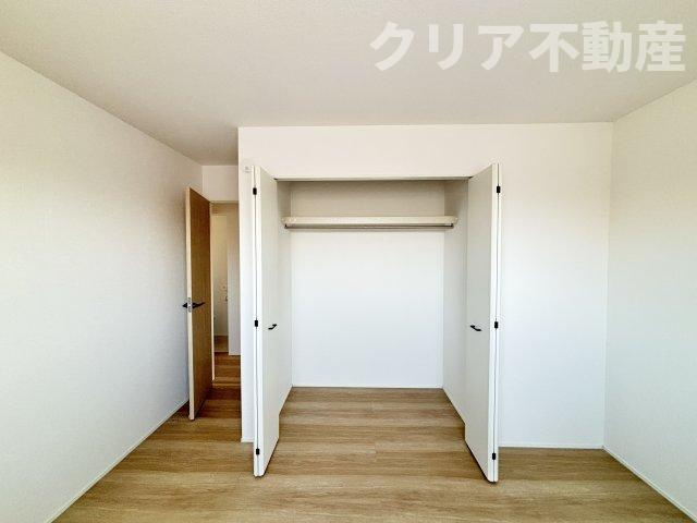 【収納】 | 高崎市下中居町2期新築2号棟　ファミクロ＋サンルーム
