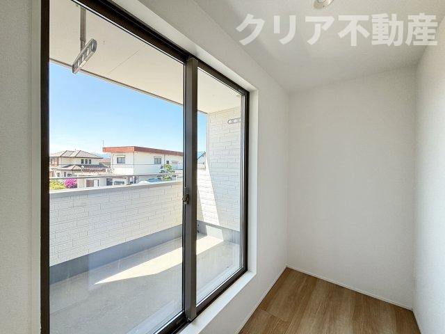 【ランドリースペース】 | 高崎市下中居町2期新築2号棟　ファミクロ＋サンルーム