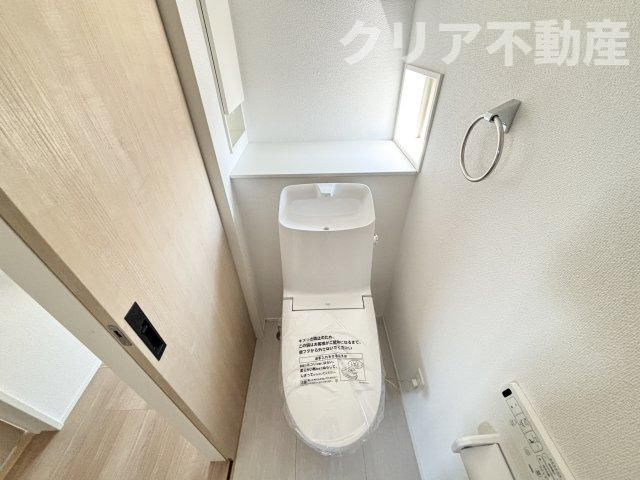 【トイレ】 | 高崎市下中居町2期新築2号棟　ファミクロ＋サンルーム
