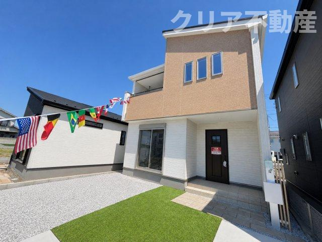 【庭】 | 高崎市下中居町2期新築2号棟　ファミクロ＋サンルーム