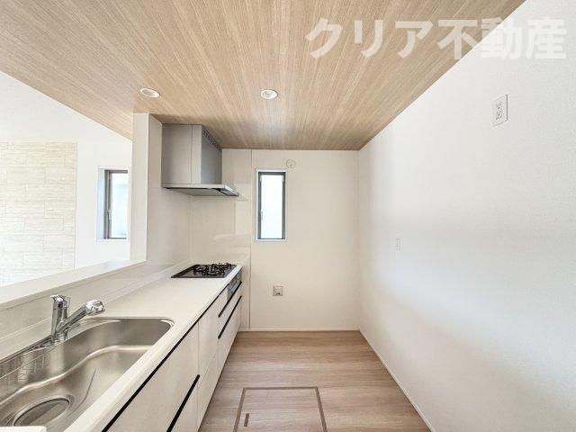 【キッチン】 | 高崎市下中居町2期新築2号棟　ファミクロ＋サンルーム