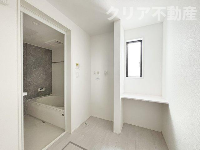 【ランドリースペース】 | 7/28値下げ☆高崎市下中居町2期3号棟　新築・平屋♪