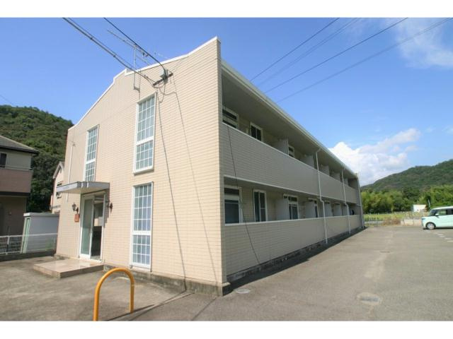レオパレスセント・クロス