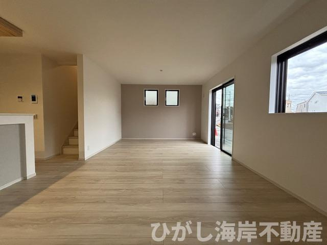 茅ヶ崎市今宿　新築戸建　全2棟の居間・リビング|20.1帖　LDK