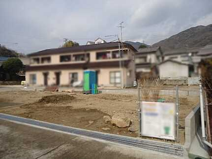 呉市阿賀北7丁目　新築一戸建て(全2棟)の外観