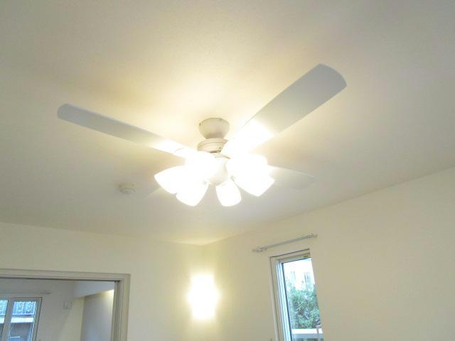 アベリアの居間・リビング